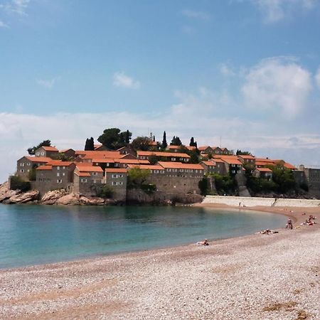Lovely Apartment Sveti Stefan Extérieur photo